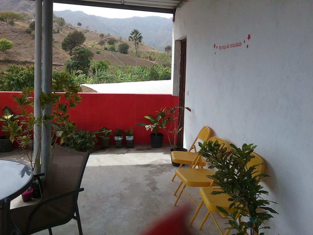 OrgaosPensao Simao & Julia住宿加早餐旅馆 外观 照片