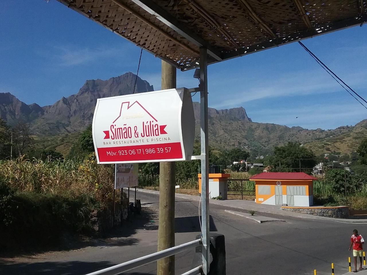OrgaosPensao Simao & Julia住宿加早餐旅馆 外观 照片